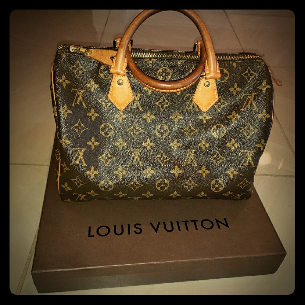 Hand bag